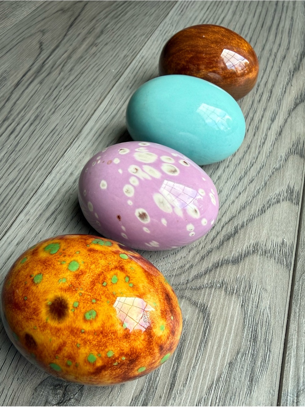 Set of 4 Vintage Ceramic Decorative Eggs